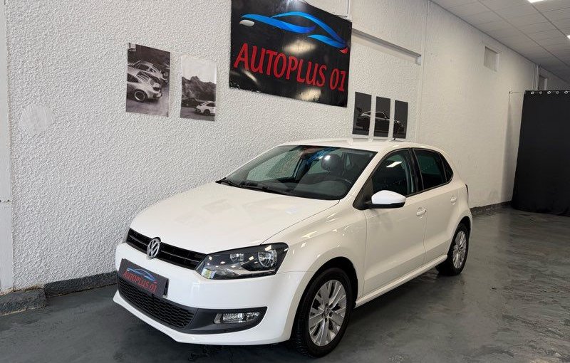Volkswagen Polo 1.2 70 ch Confortline, photo 1 sur 5